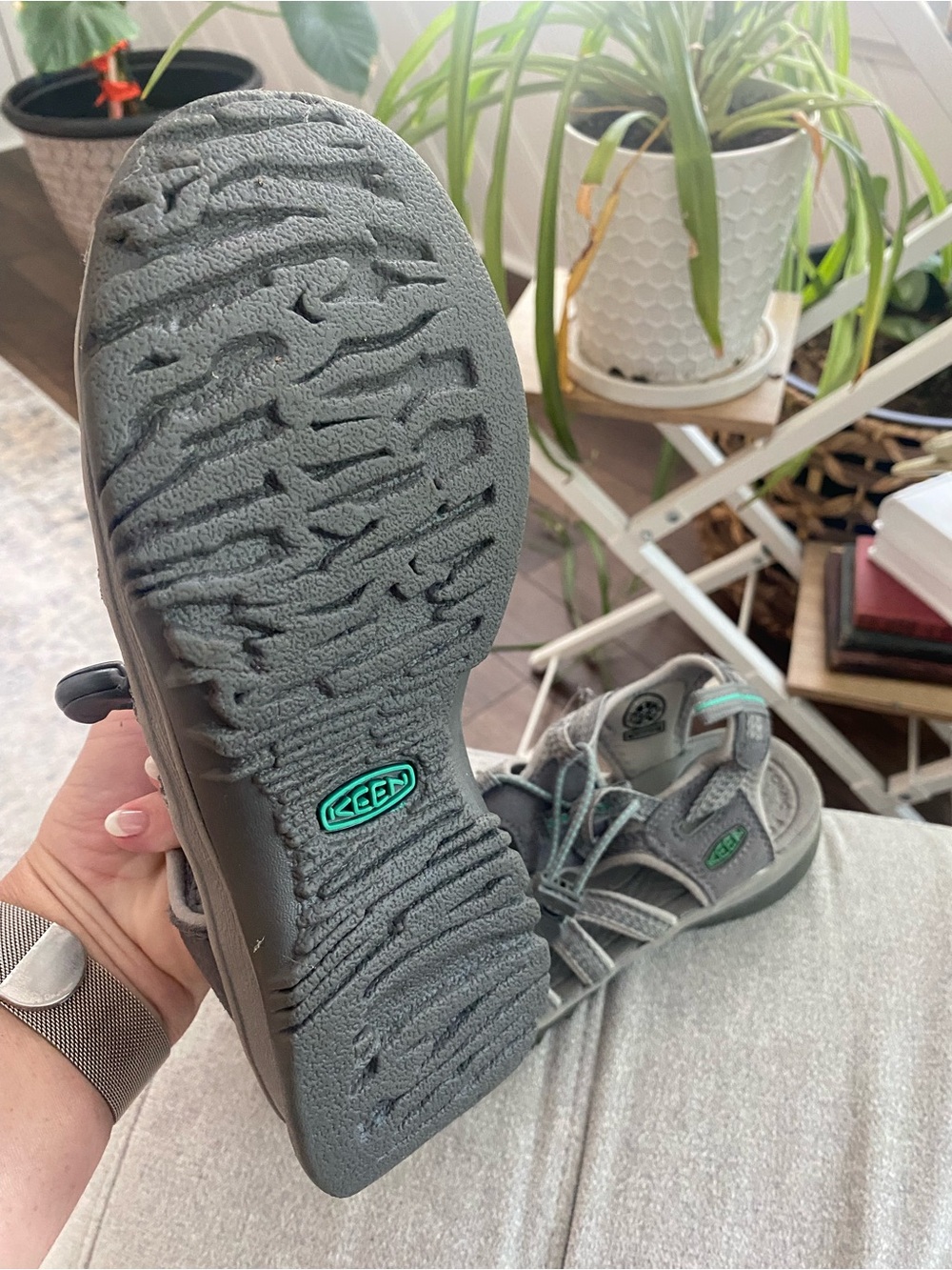 KEEN Women's Gray Sport Sandals with Teal Accents size 7 EXCELLENT CONDITION! - Picture 4 of 14